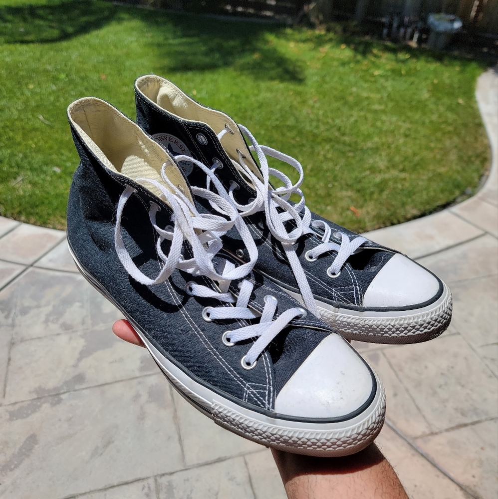 Black Converse shoes size 13